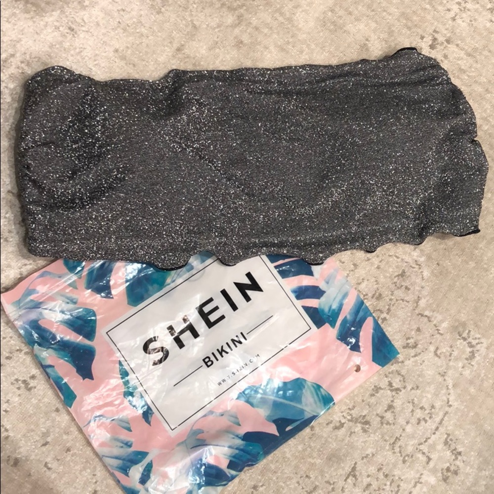 👙 NWT SHEIN Bandeau Bikini Top